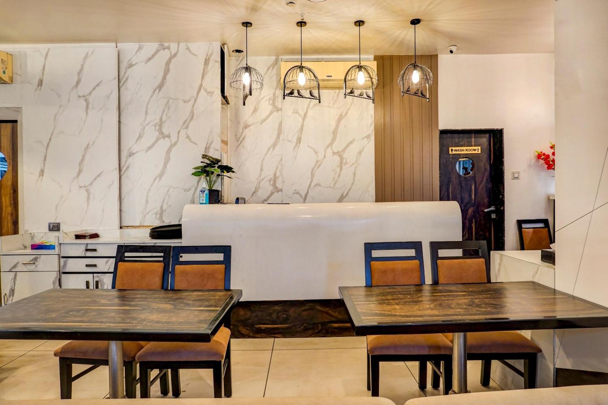 Hotel Tej Inn Plaza Near Igi Airport Delhi ニューデリー エクステリア 写真